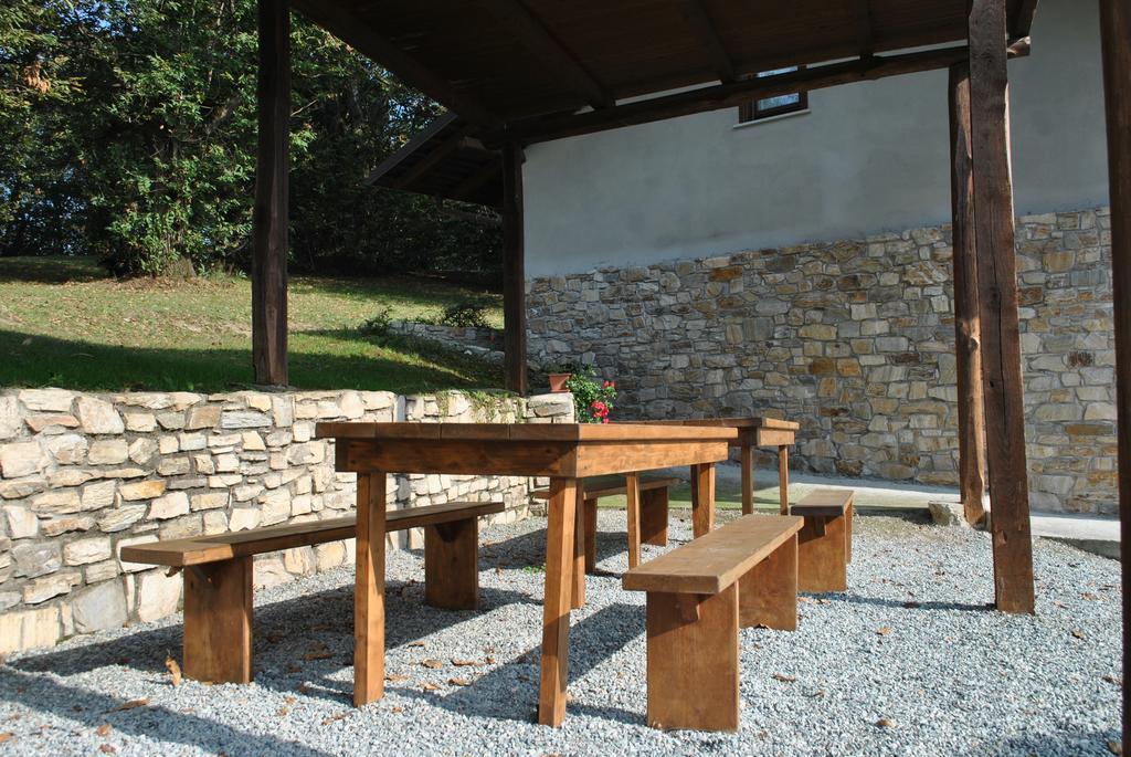 Agriturismo L'Ciabot Paesana Exterior foto